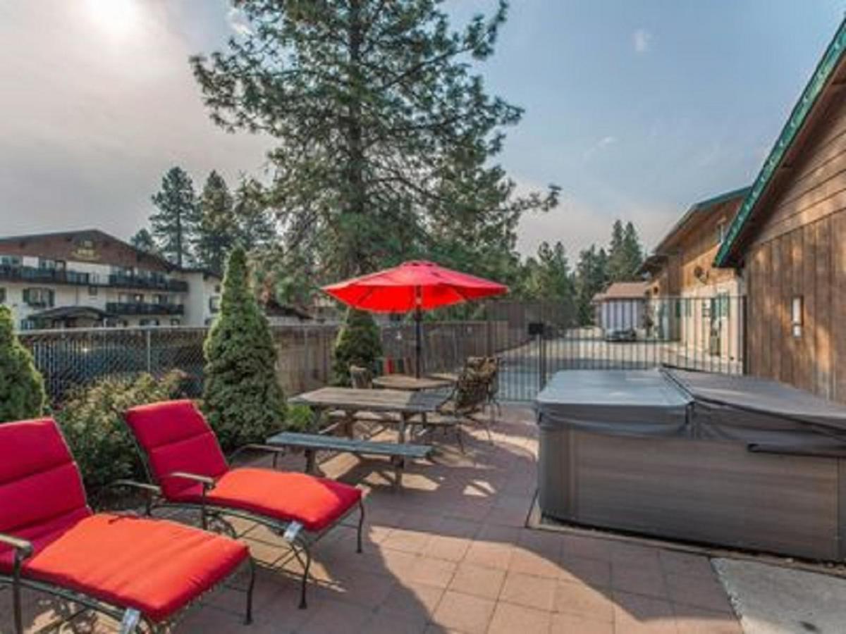 Luxe Leavenworth Cottage Exterior photo